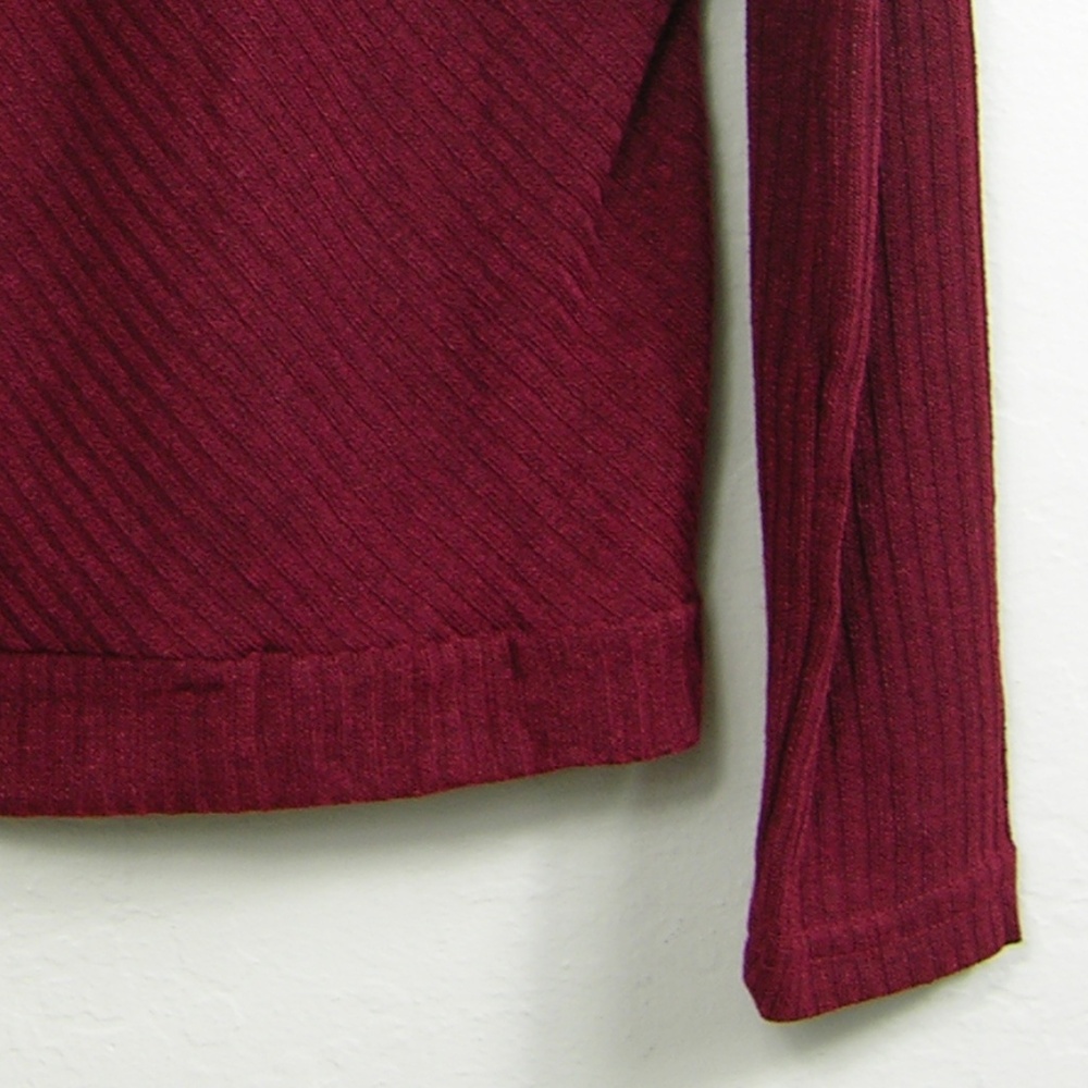 LAST ONE! Batwing Off Shoulder Lightweight Sweater - Picture 7 of 8